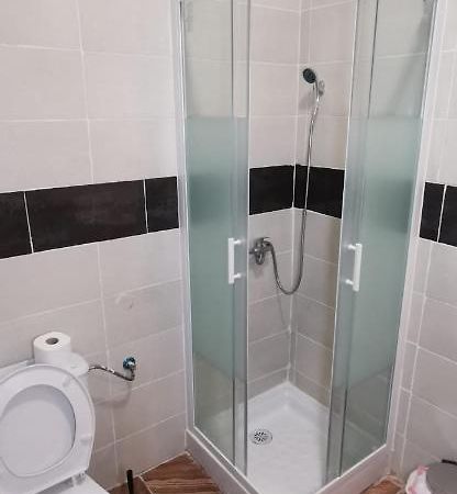 Hostal Gracia Torrejón de Ardoz Exterior foto